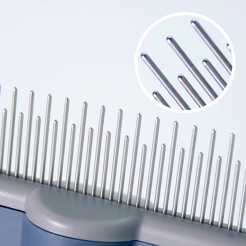 Close-up of a pet grooming comb with a magnified inset showing the teeth.